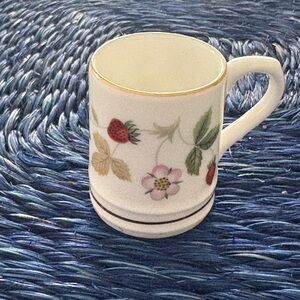 Retired Wedgwood Minature Tankard/Mug